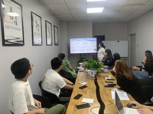 中哲咨詢PPT培訓與競賽圓滿落幕，第一名作品展現教育咨詢新視野
