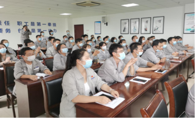 化學工程學院成功舉辦“企業新型學徒制”培訓開班儀式，深化產教融合新篇章